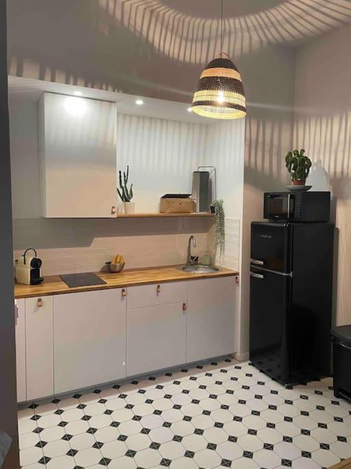 Bel Appartement Au Coeur De Marselha Exterior foto